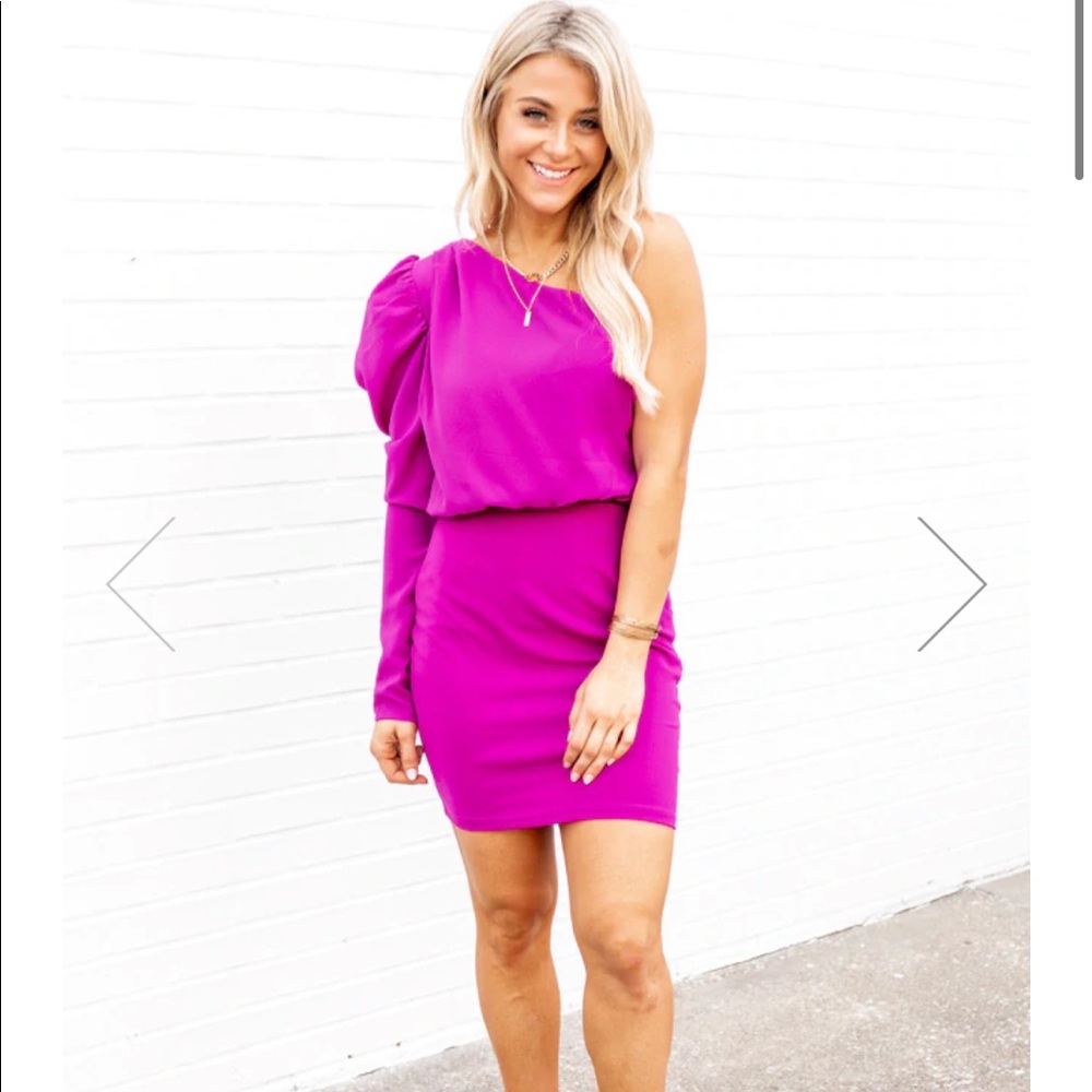 One shouldered dress